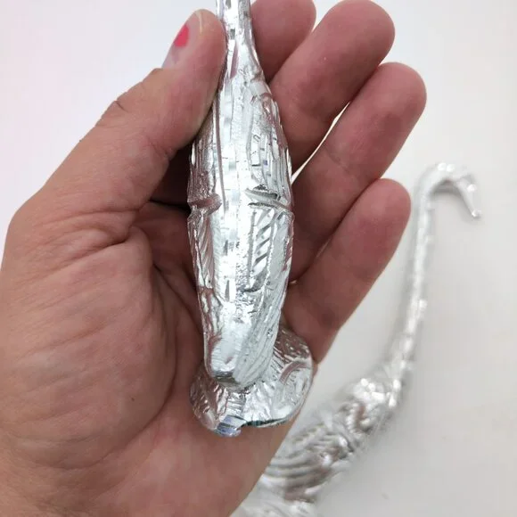 Vintage Aluminum Swan Figurine Pair 7" Hand-Carved Birds Boho Silver Decor - Picture 7 of 12